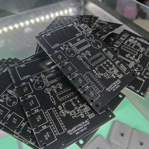 Placas PCB fabricadas por SYSTRONIC